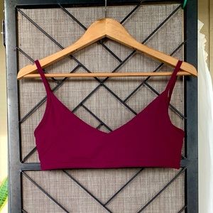 Livi Active Other - RCVA Sports Bra Large Maroon Livi Active Other - RCVA Sports Bra Large Maroon